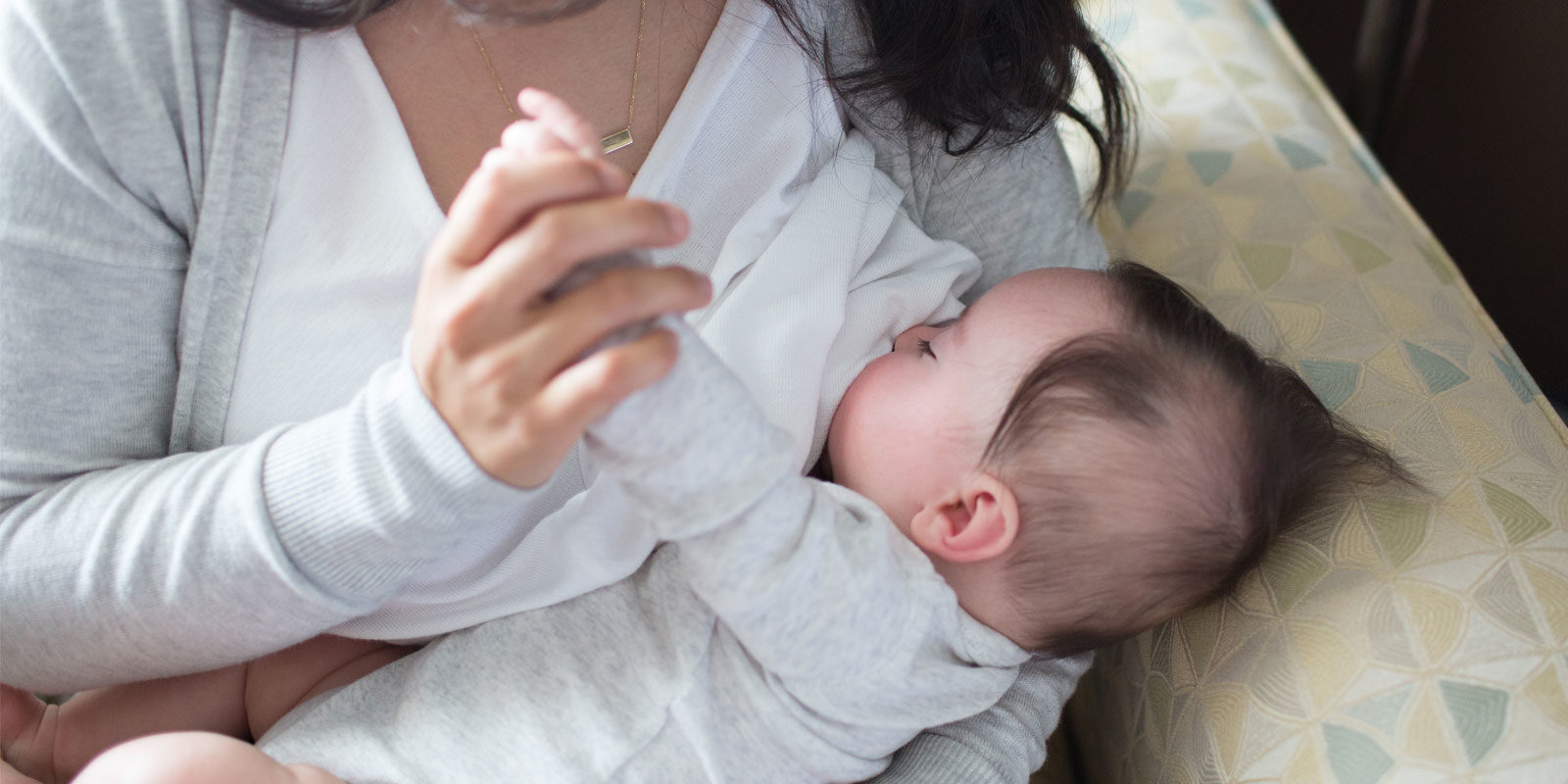 Balancing Bottle and Breastfeeding