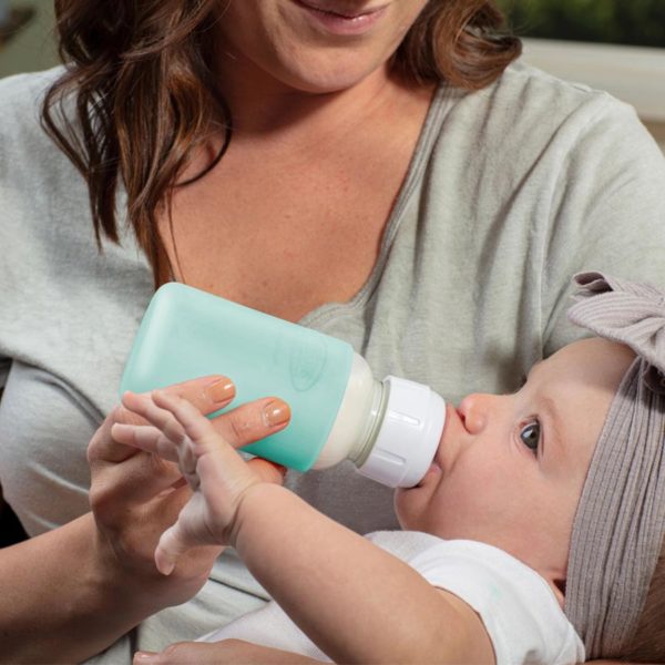Parent and baby with 4oz Narrow Glass Bottle with Silicone Sleeve