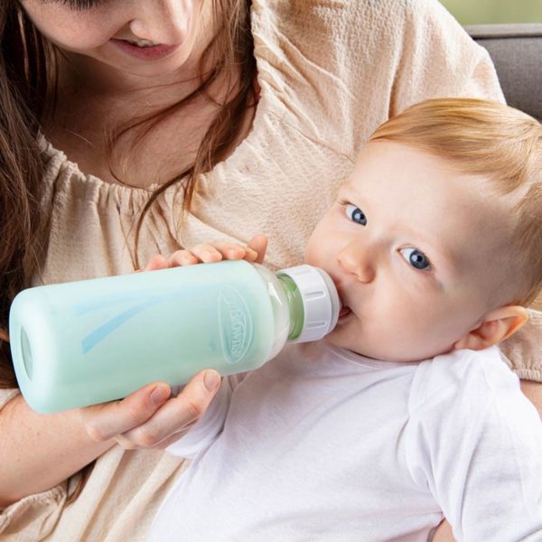 Parent and baby with 8oz Narrow Glass Bottle with Silicone Sleeve